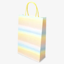 Online Flying Tiger Geschenktüte. Pastellfarben